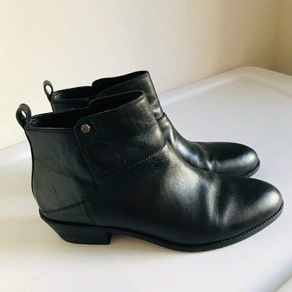 Franco Sarto Black Rafaela Leather Ankle Bootie Size 9.5 - Picture 2 of 9